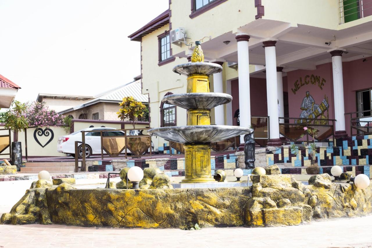 Gya-Son Royal Guest House Kumasi Luaran gambar