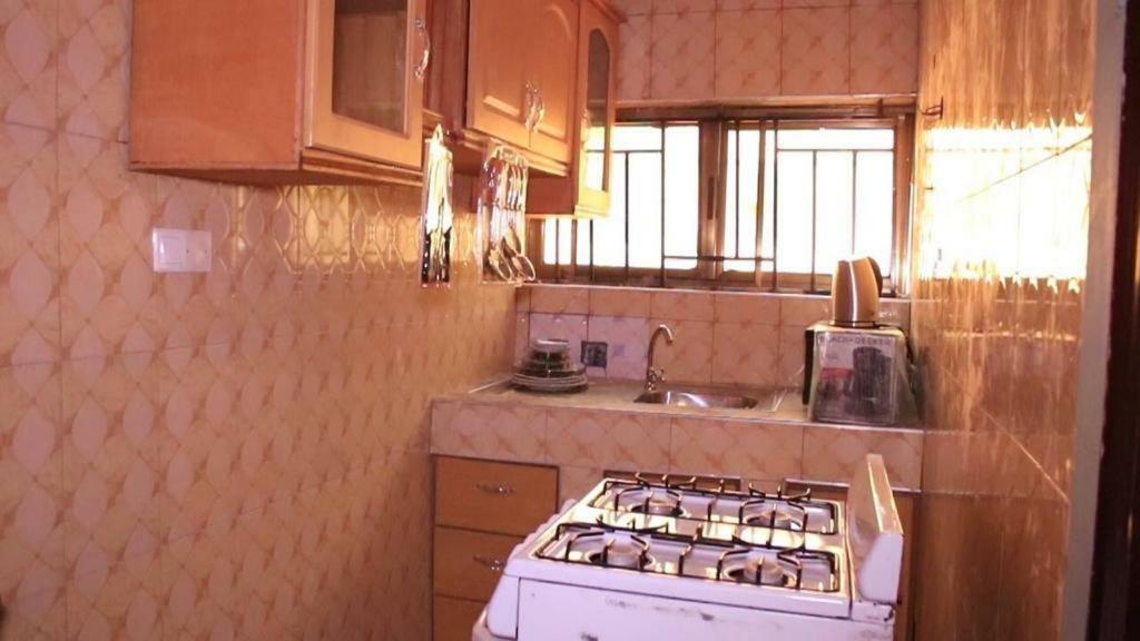 Gya-Son Royal Guest House Kumasi Luaran gambar
