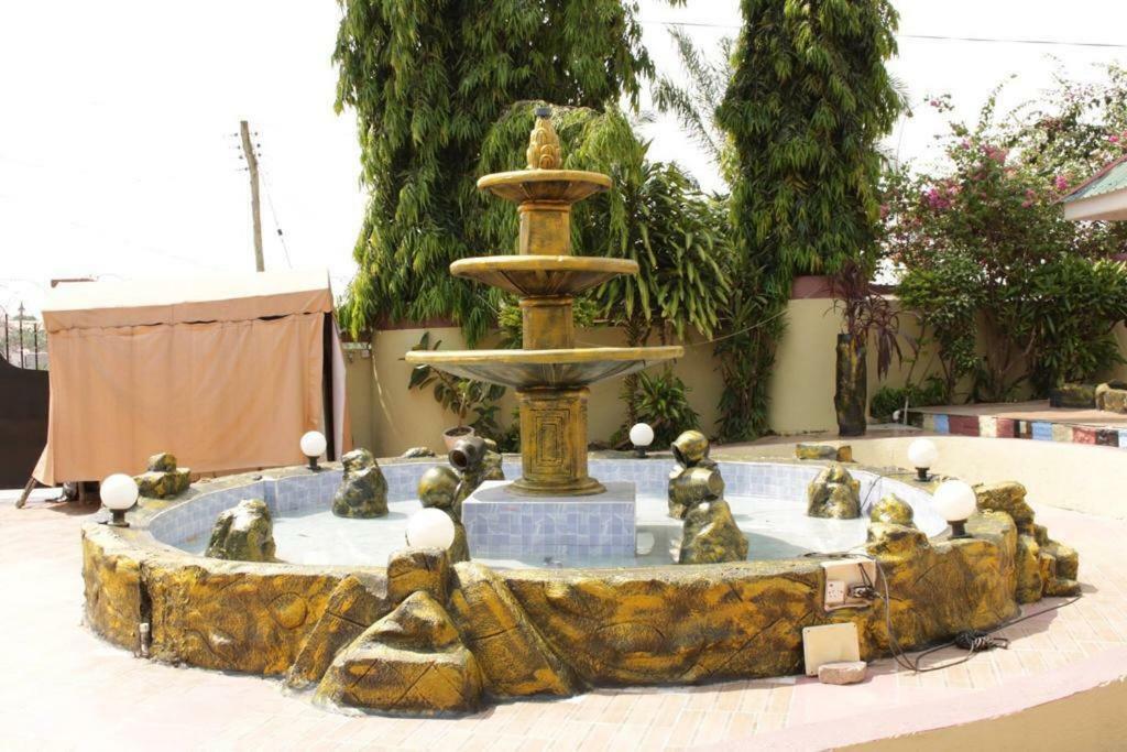Gya-Son Royal Guest House Kumasi Luaran gambar